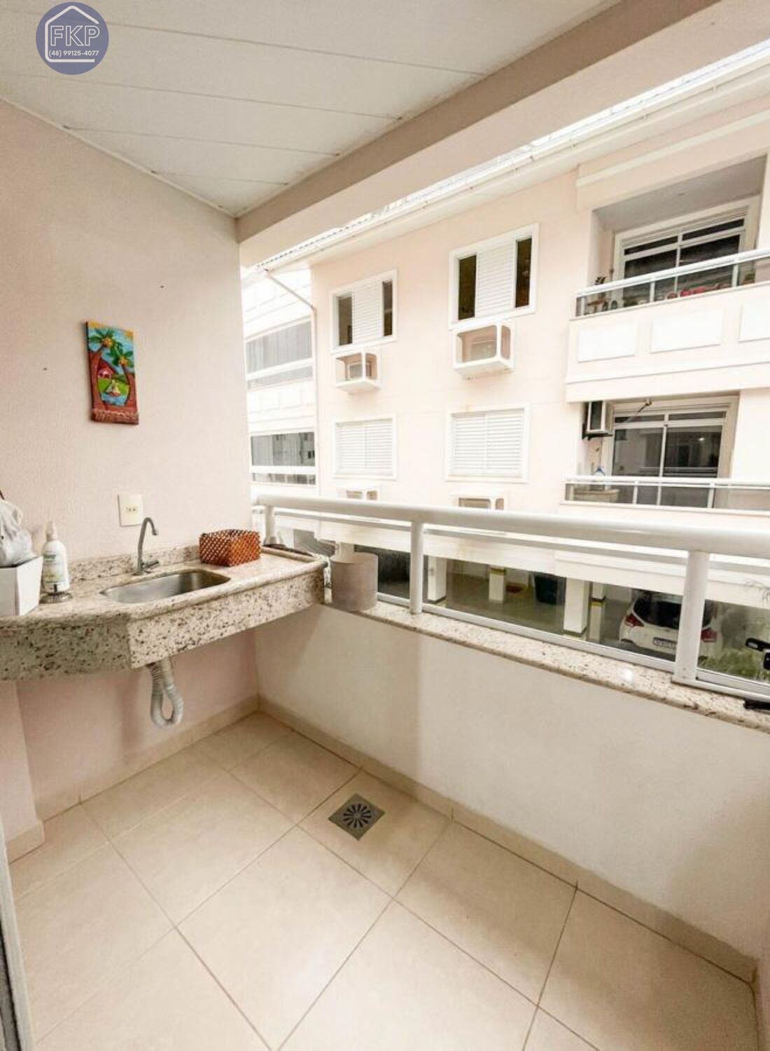 Apartamento à venda com 2 quartos, 79m² - Foto 2