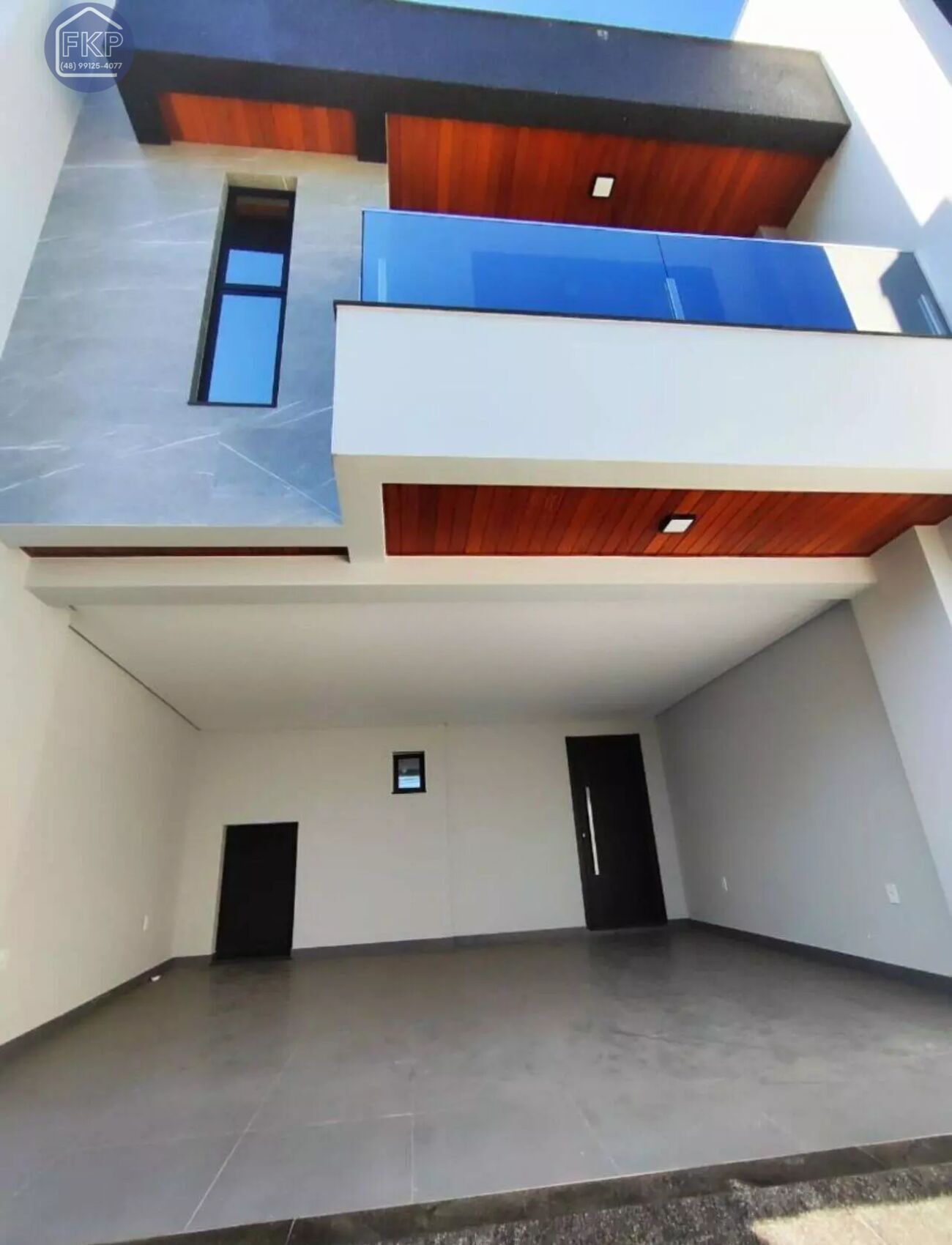 Casa à venda com 3 quartos, 226m² - Foto 2