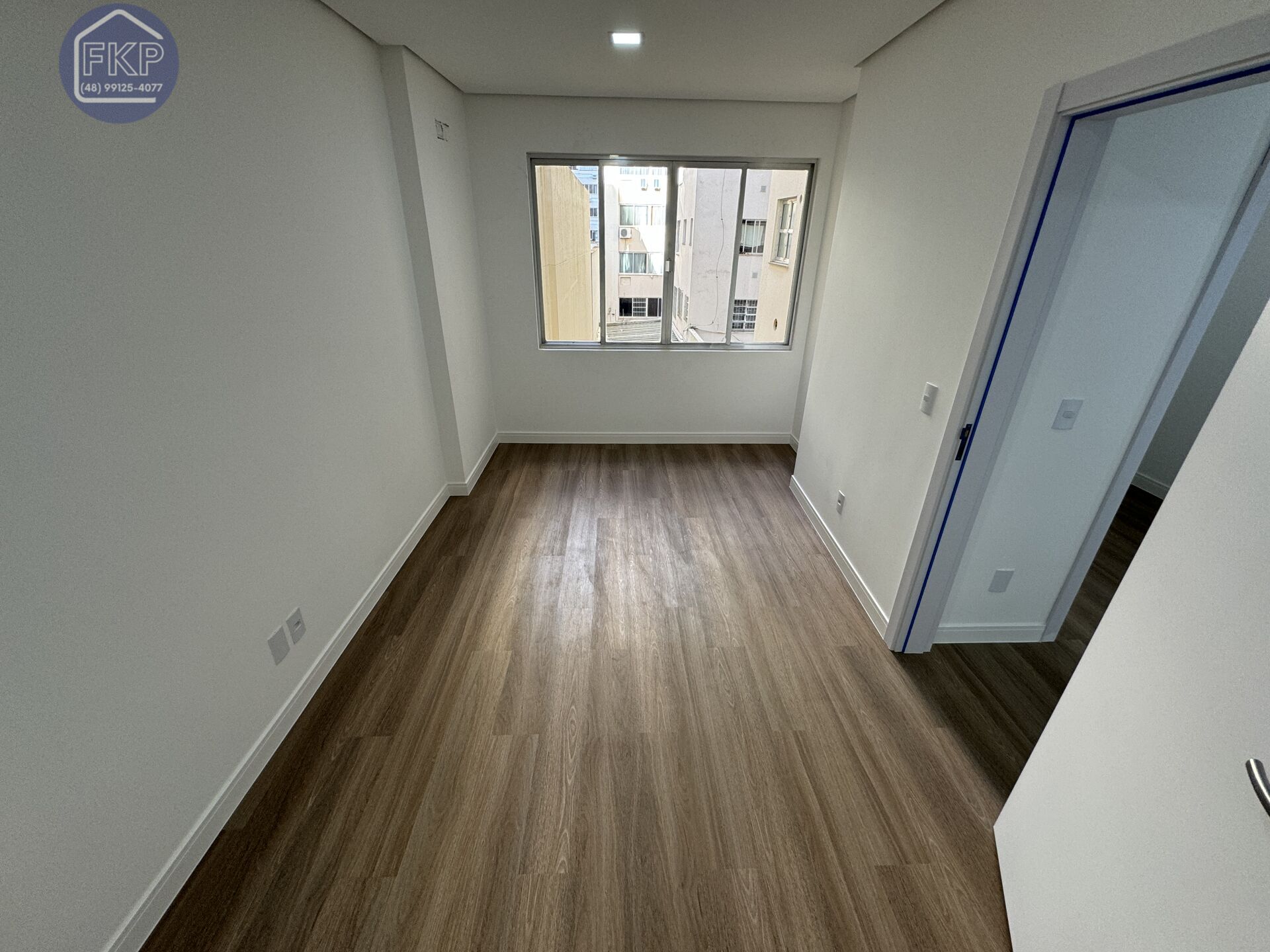 Apartamento à venda com 3 quartos, 111m² - Foto 13