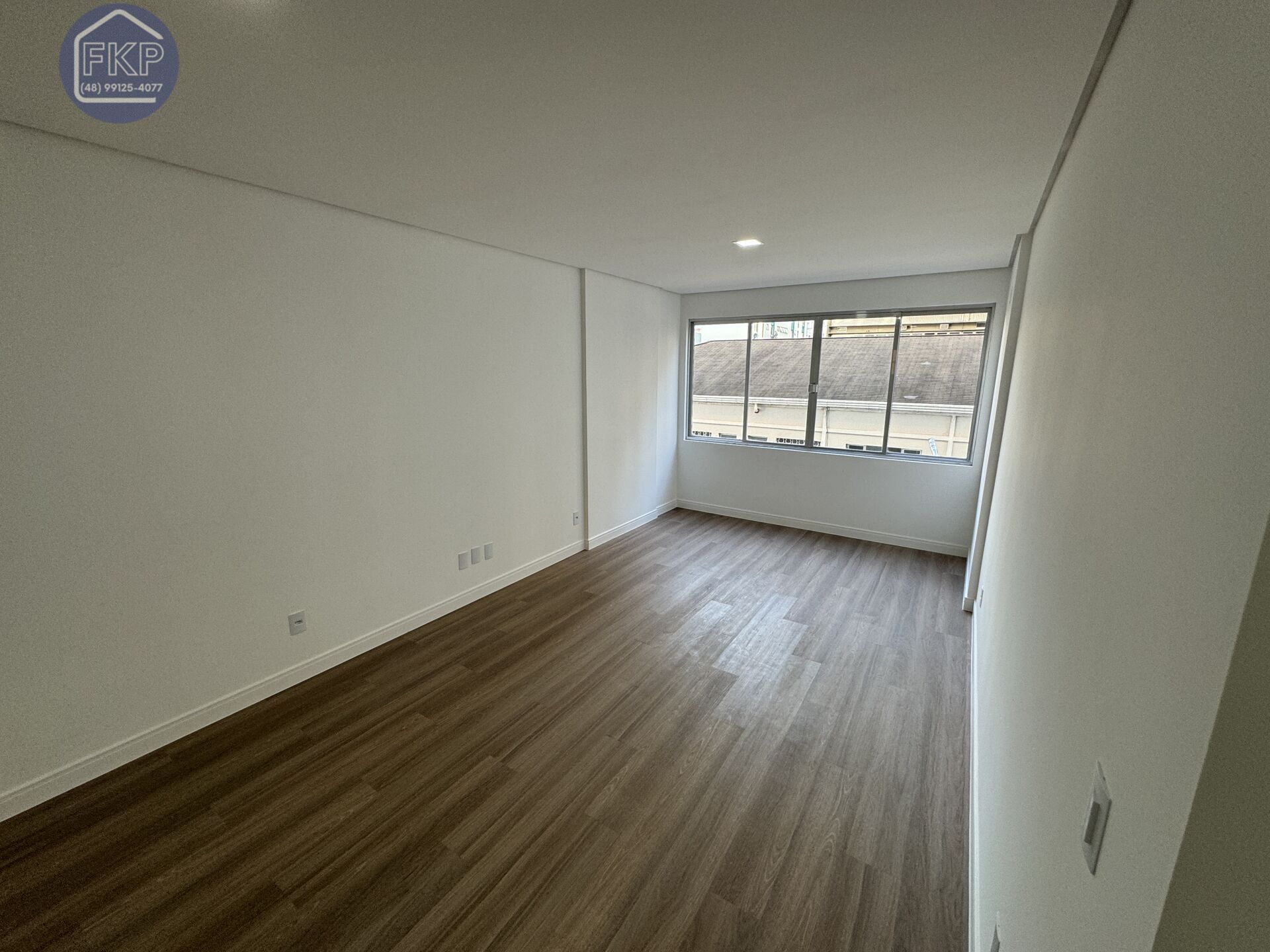 Apartamento à venda com 3 quartos, 111m² - Foto 7