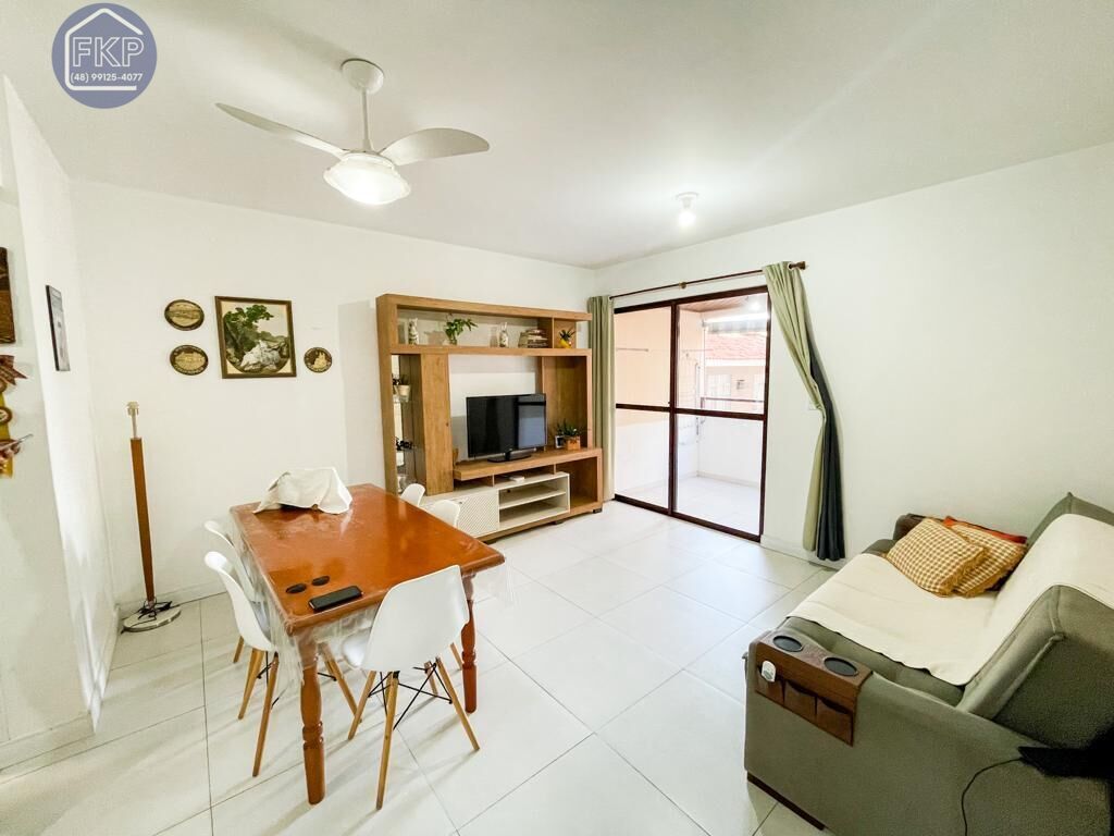 Apartamento à venda com 2 quartos, 75m² - Foto 2