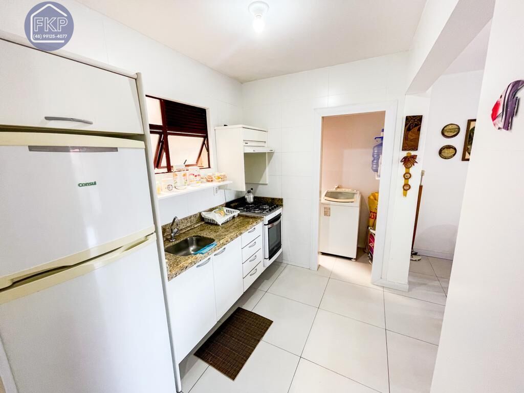 Apartamento à venda com 2 quartos, 75m² - Foto 6