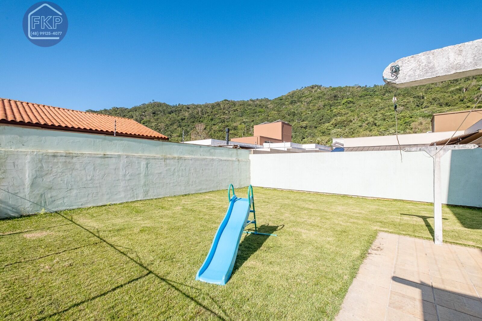 Casa à venda com 5 quartos, 304m² - Foto 11