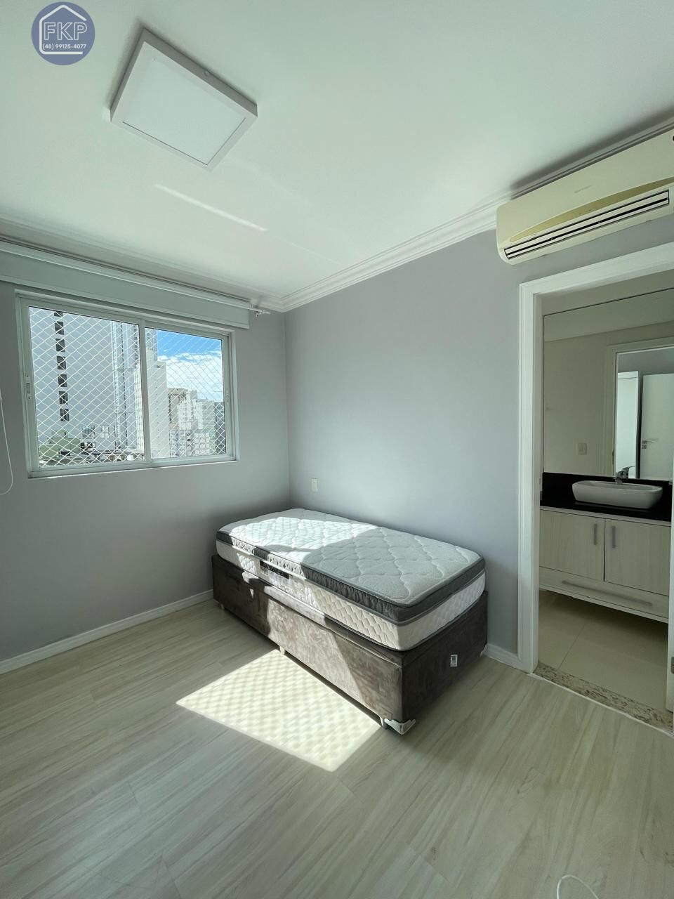 Apartamento para alugar com 3 quartos, 134m² - Foto 16