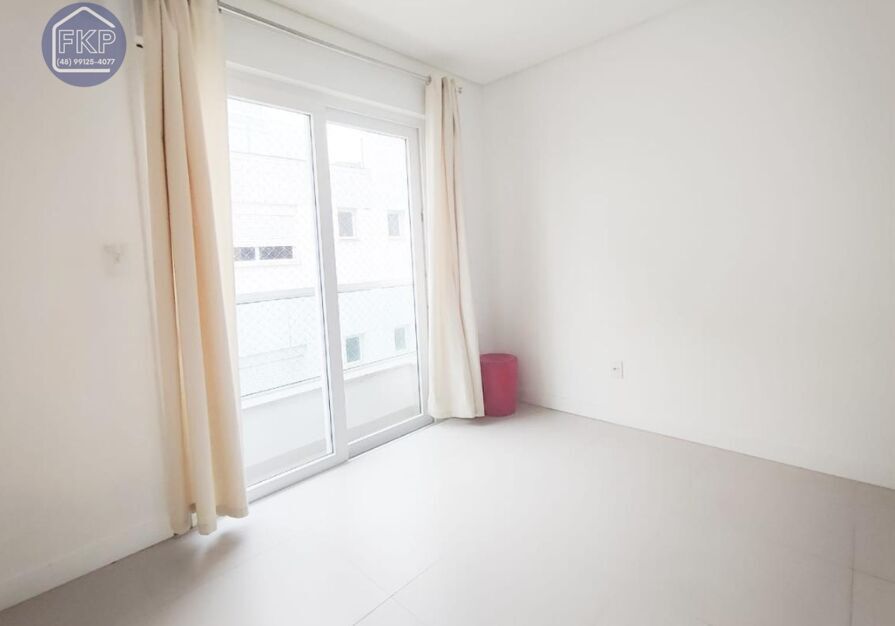 Apartamento à venda com 2 quartos, 80m² - Foto 18