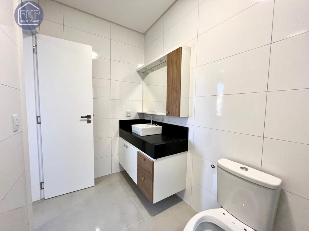 Casa à venda com 4 quartos, 150m² - Foto 24