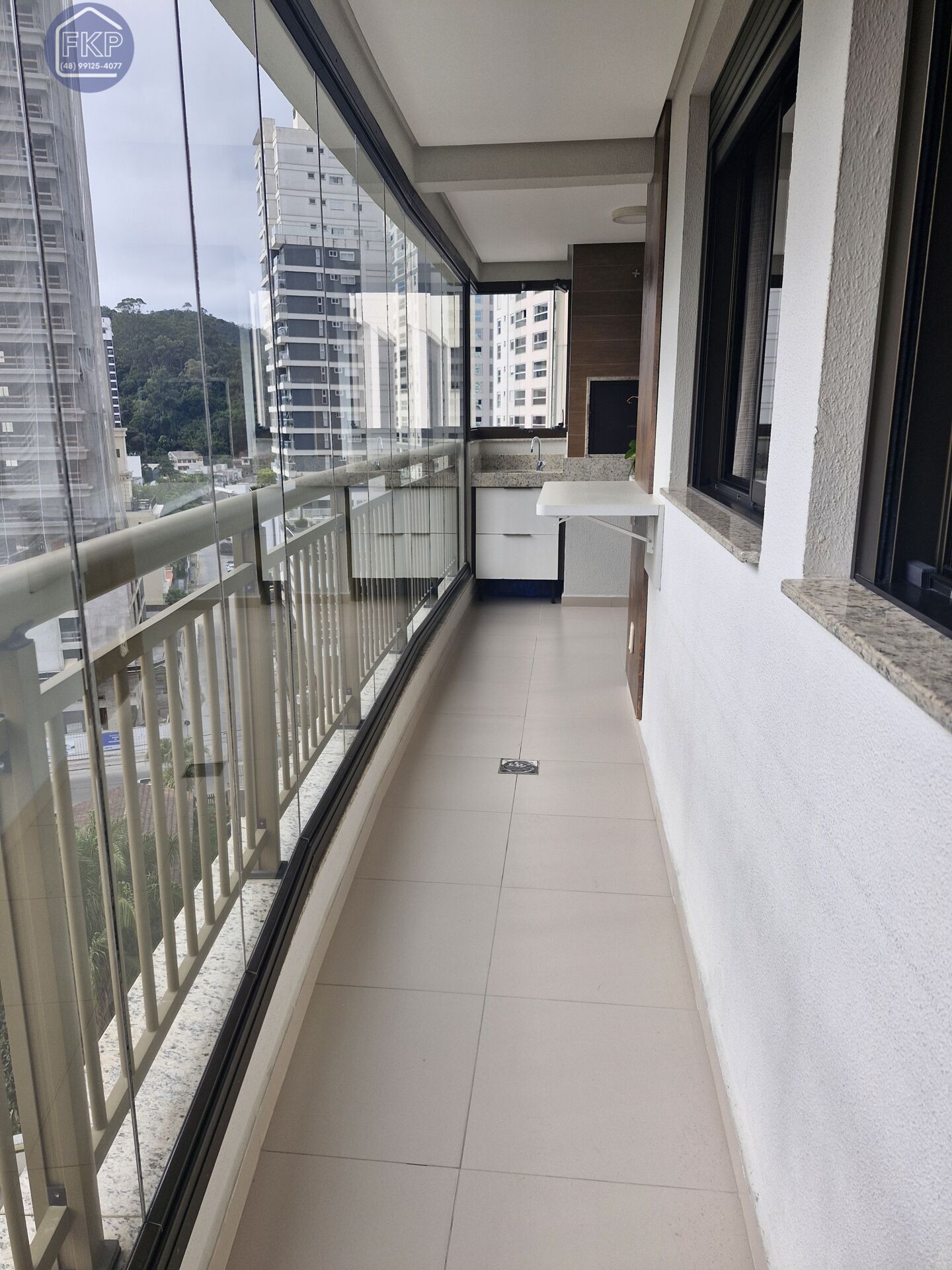 Apartamento à venda com 3 quartos, 116m² - Foto 4