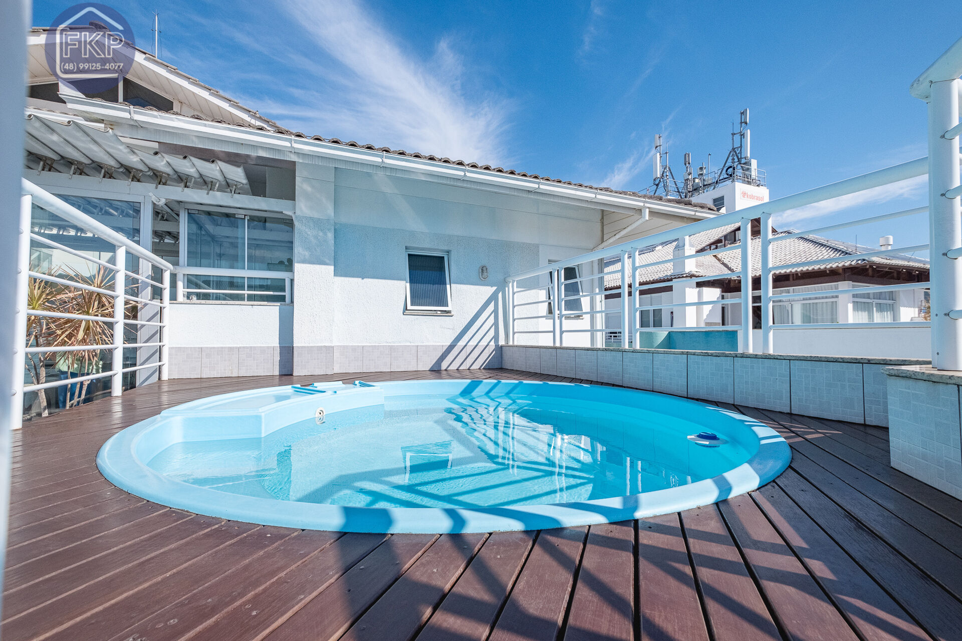 Cobertura à venda com 3 quartos, 173m² - Foto 2