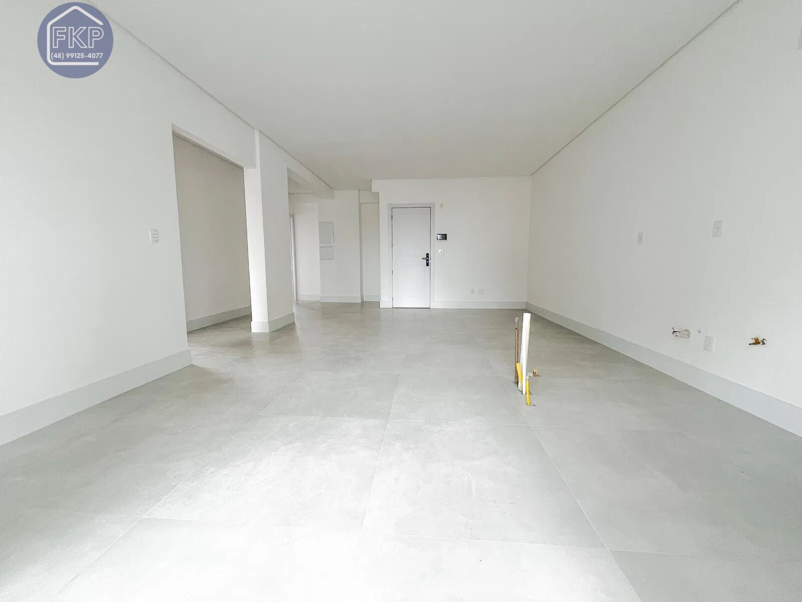 Apartamento à venda com 3 quartos, 89m² - Foto 2