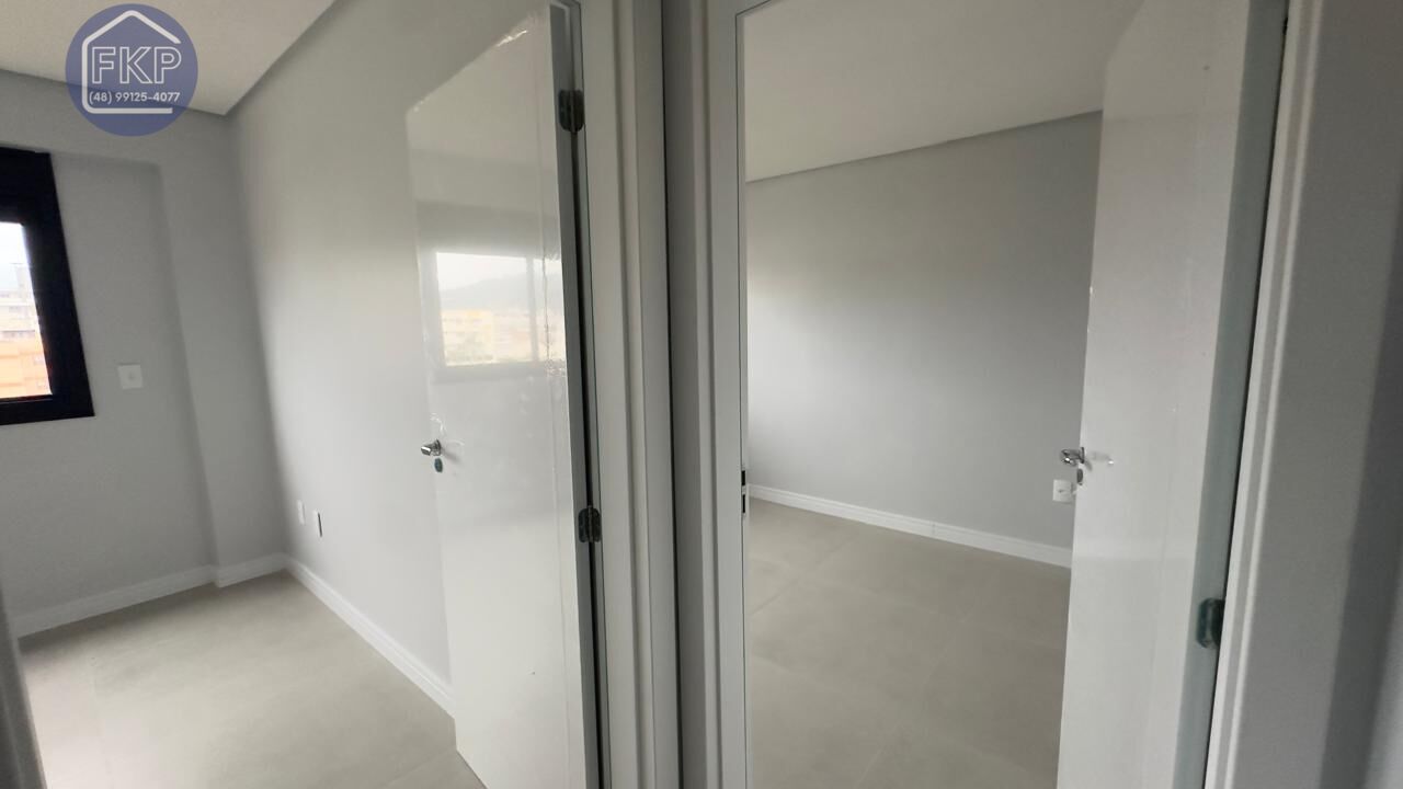 Apartamento à venda com 3 quartos, 91m² - Foto 13