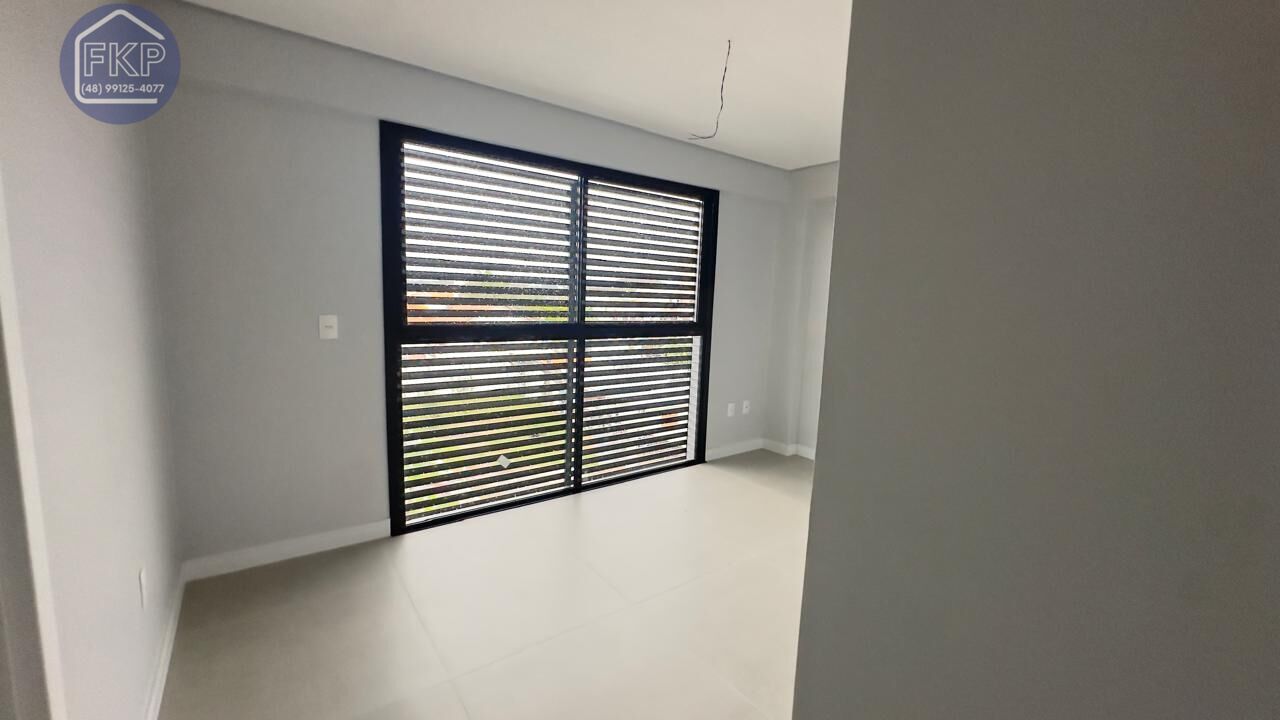 Apartamento à venda com 3 quartos, 91m² - Foto 18