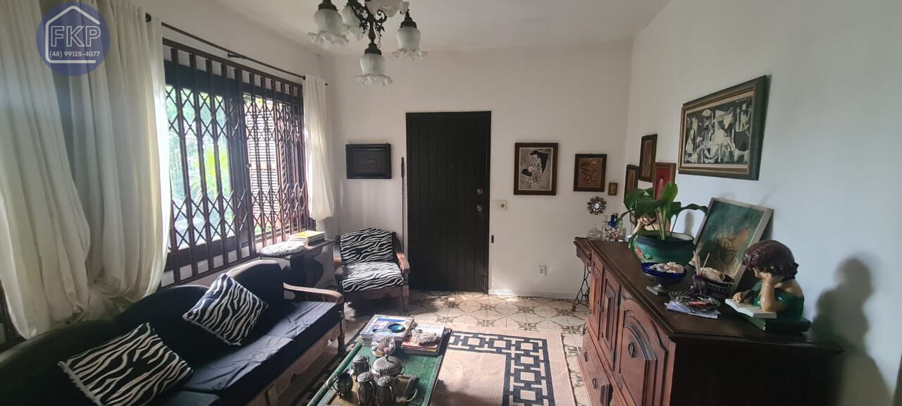 Casa à venda com 4 quartos, 241m² - Foto 10