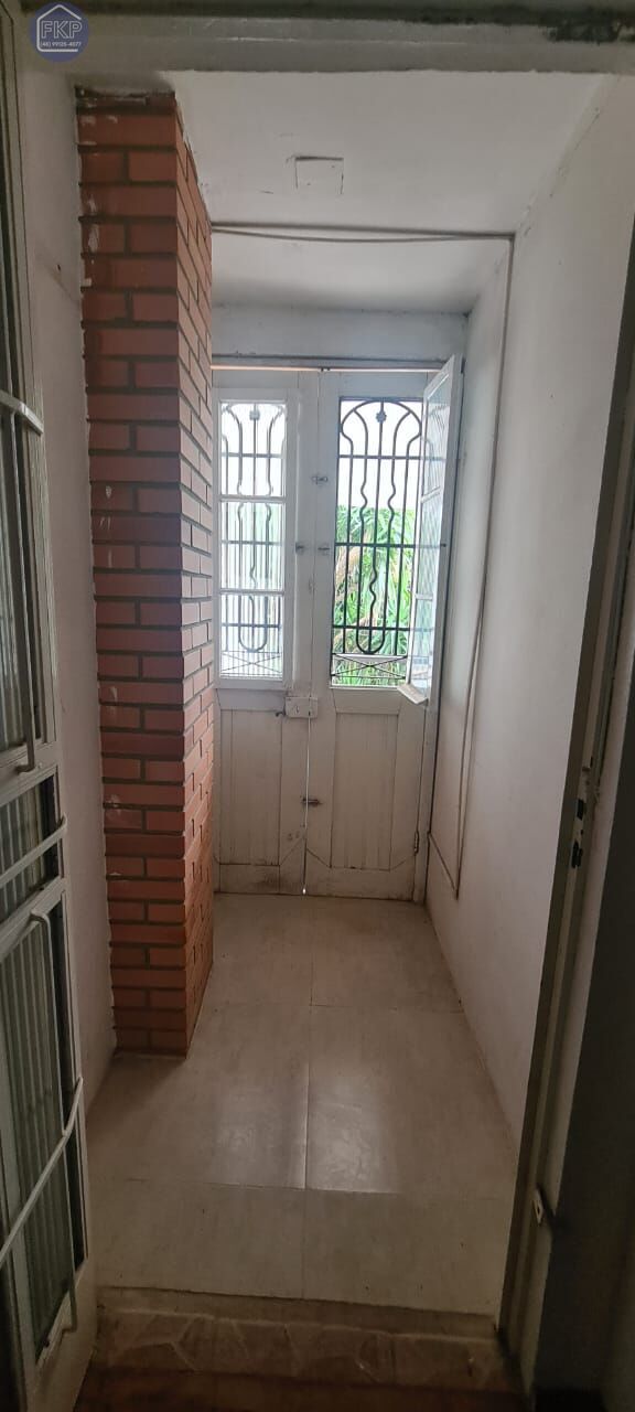 Casa à venda com 4 quartos, 241m² - Foto 27