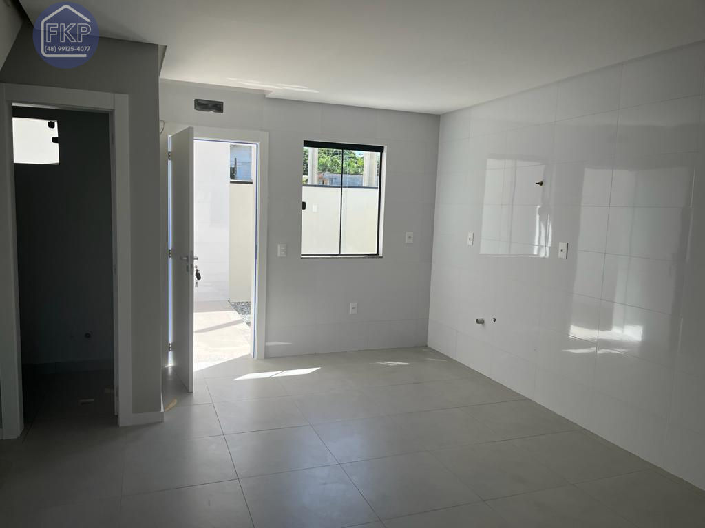 Casa à venda com 3 quartos, 141m² - Foto 7