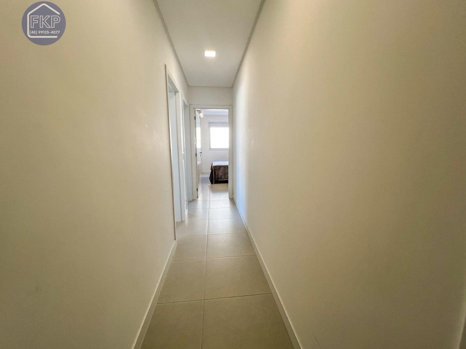 Apartamento à venda com 3 quartos, 94m² - Foto 18