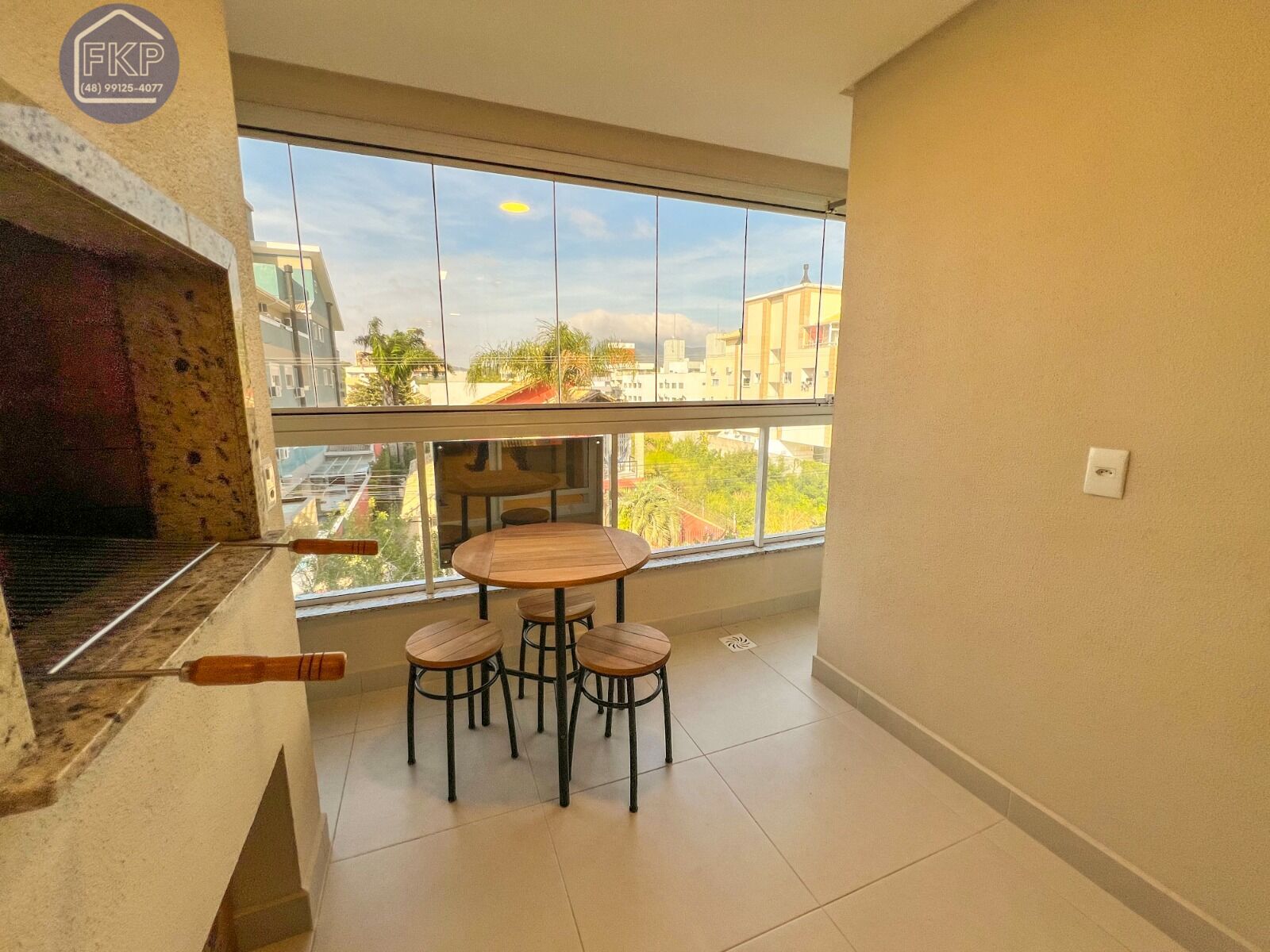 Apartamento à venda com 3 quartos, 94m² - Foto 12