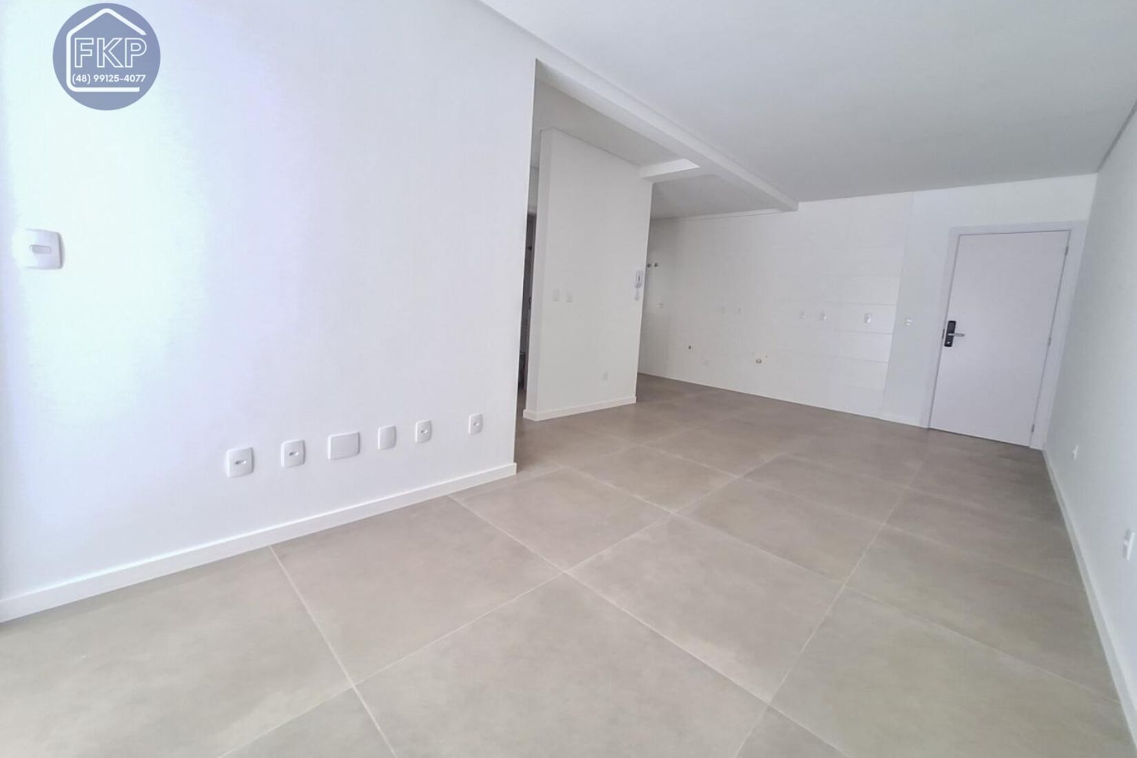 Apartamento à venda com 2 quartos, 67m² - Foto 6