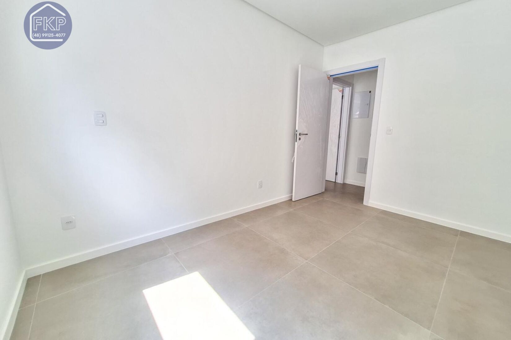 Apartamento à venda com 2 quartos, 67m² - Foto 18