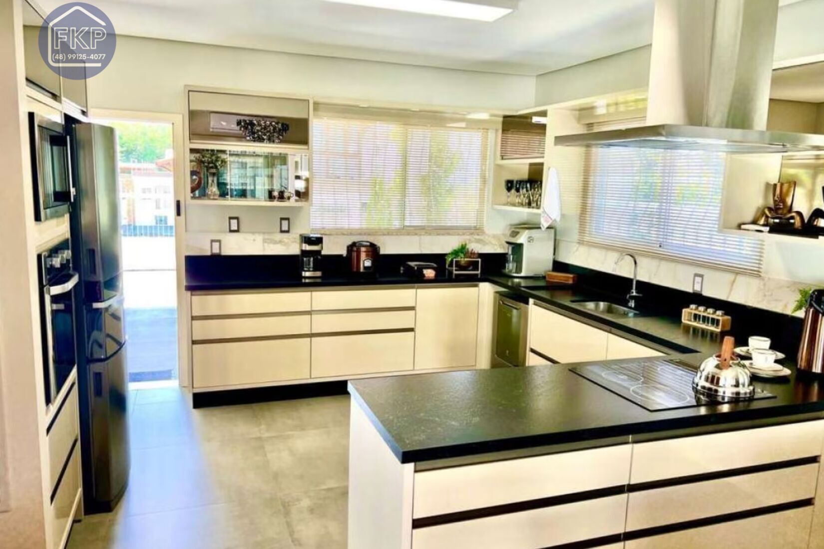 Casa, 3 quartos, 252 m² - Foto 20