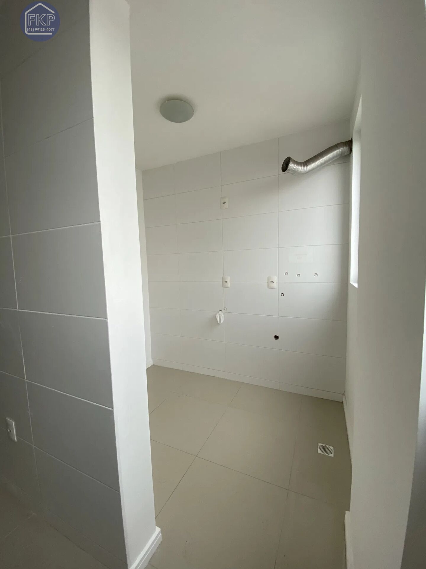 Apartamento à venda com 2 quartos, 76m² - Foto 12