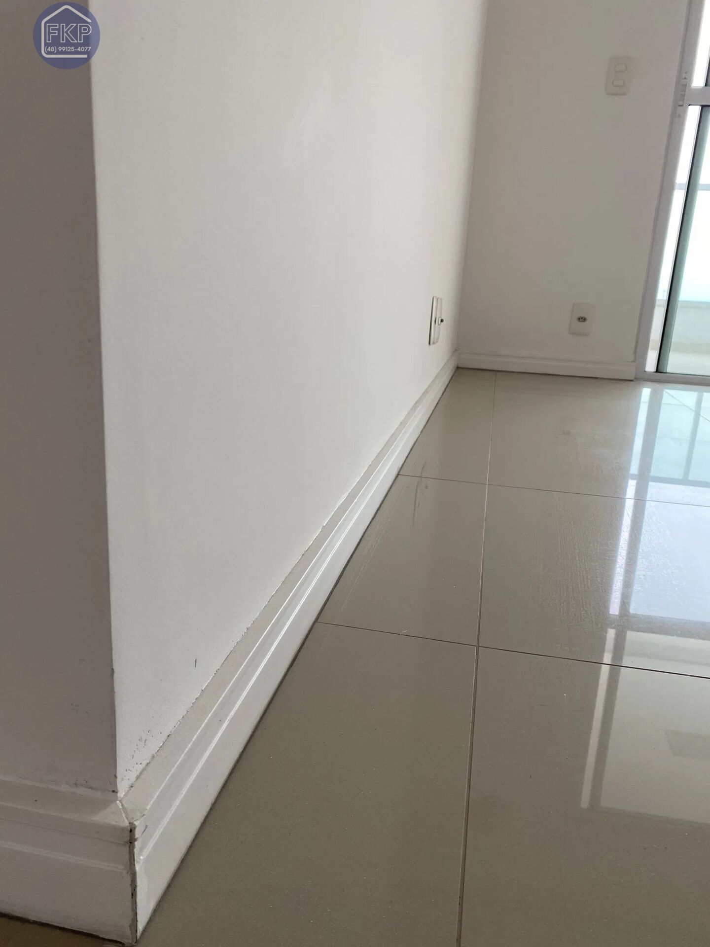 Apartamento à venda com 2 quartos, 76m² - Foto 8