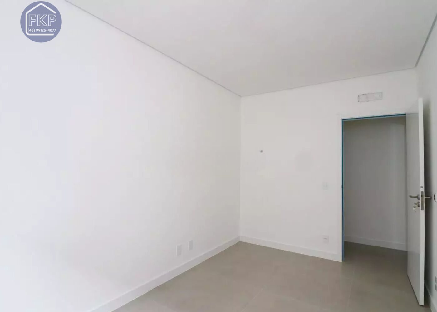 Apartamento à venda com 2 quartos, 80m² - Foto 17