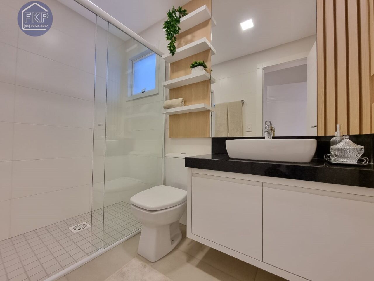 Apartamento à venda com 3 quartos, 218m² - Foto 30