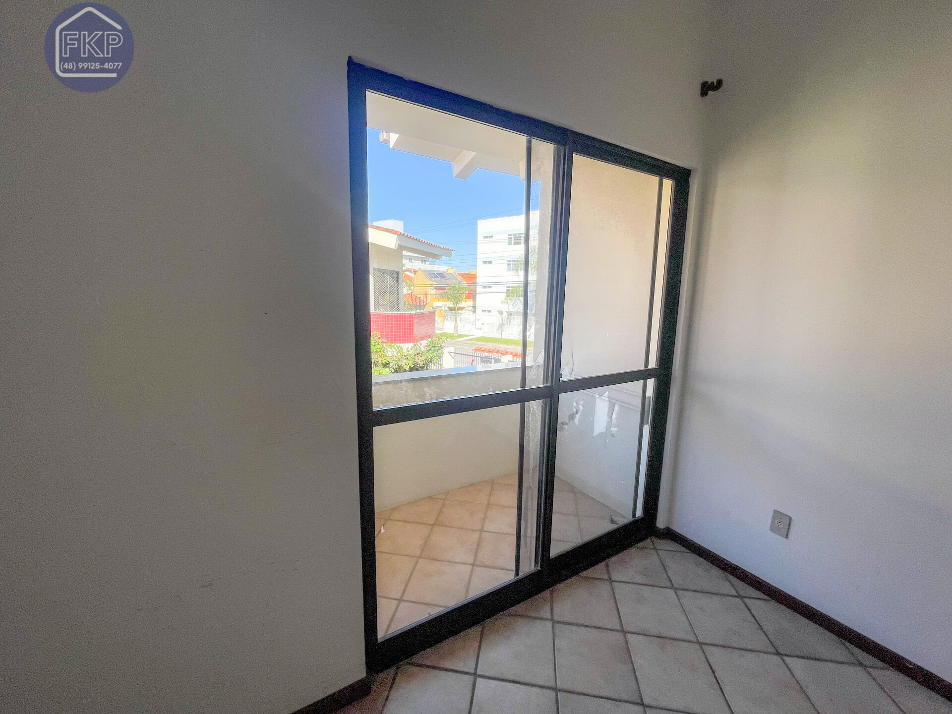 Casa à venda com 3 quartos, 122m² - Foto 18