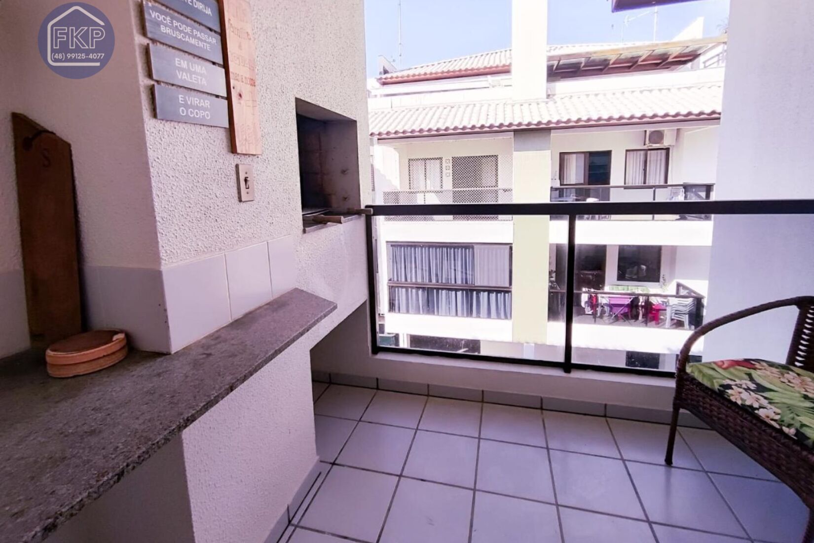 Apartamento à venda com 2 quartos, 74m² - Foto 4