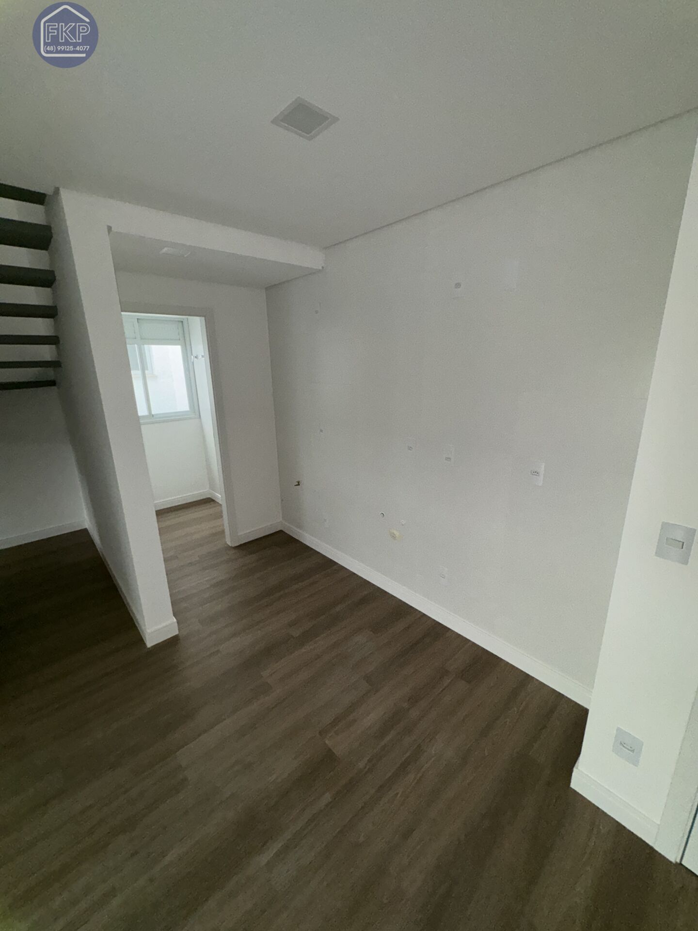 Apartamento à venda com 3 quartos, 93m² - Foto 3