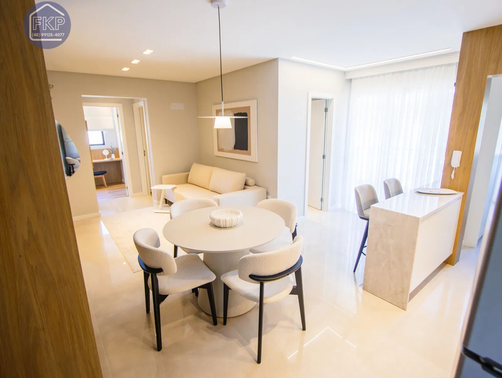 Apartamento à venda com 2 quartos, 73m² - Foto 2