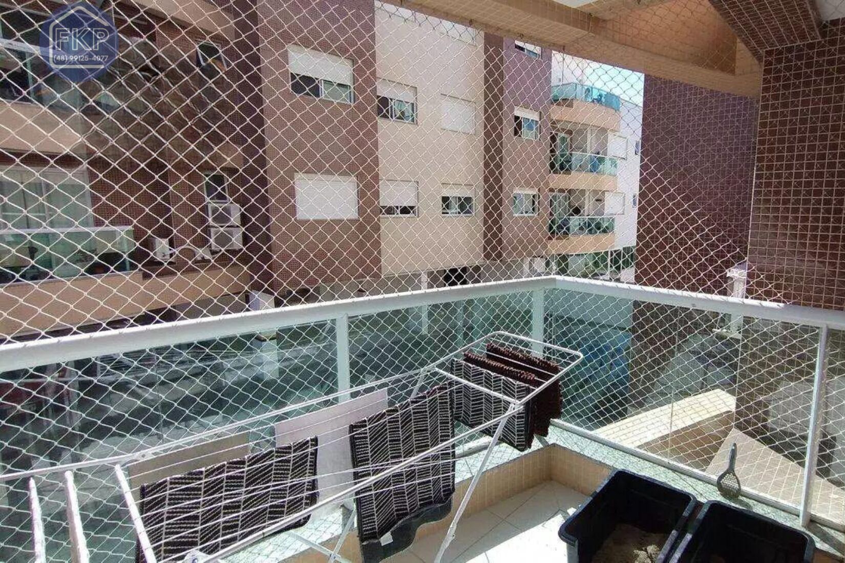 Apartamento à venda com 2 quartos, 77m² - Foto 5