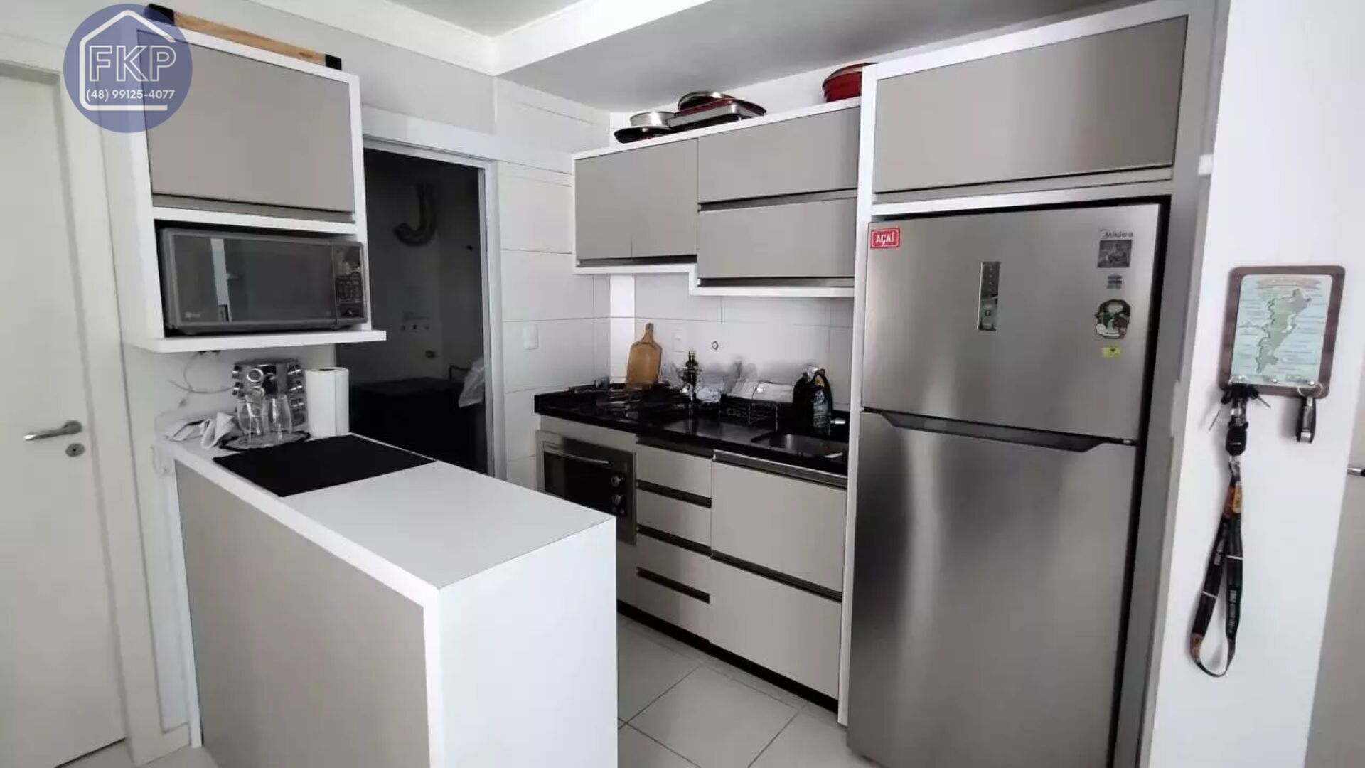 Apartamento à venda com 2 quartos, 77m² - Foto 11