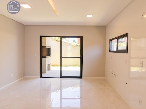 Casa à venda com 3 quartos, 130m² - Foto 9