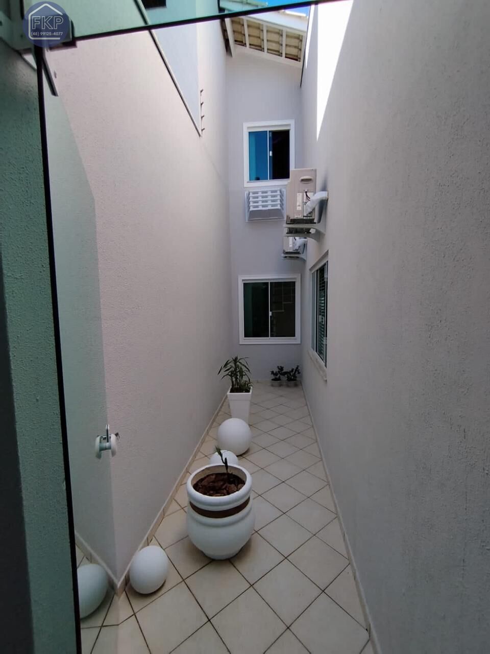Casa à venda com 4 quartos, 279m² - Foto 9