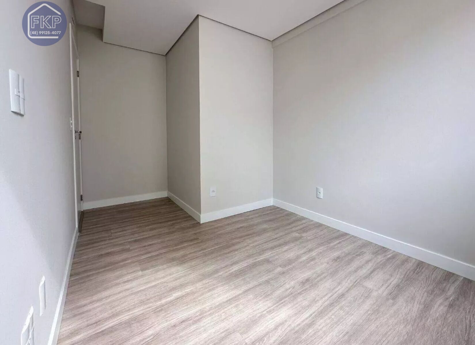 Apartamento à venda com 3 quartos, 80m² - Foto 9