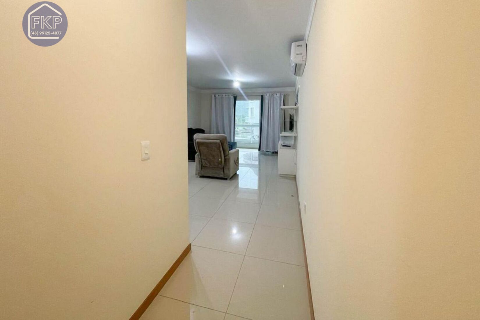 Apartamento à venda com 2 quartos, 89m² - Foto 2