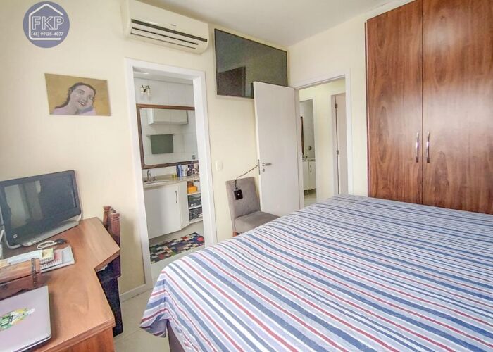 Apartamento à venda com 2 quartos, 66m² - Foto 12