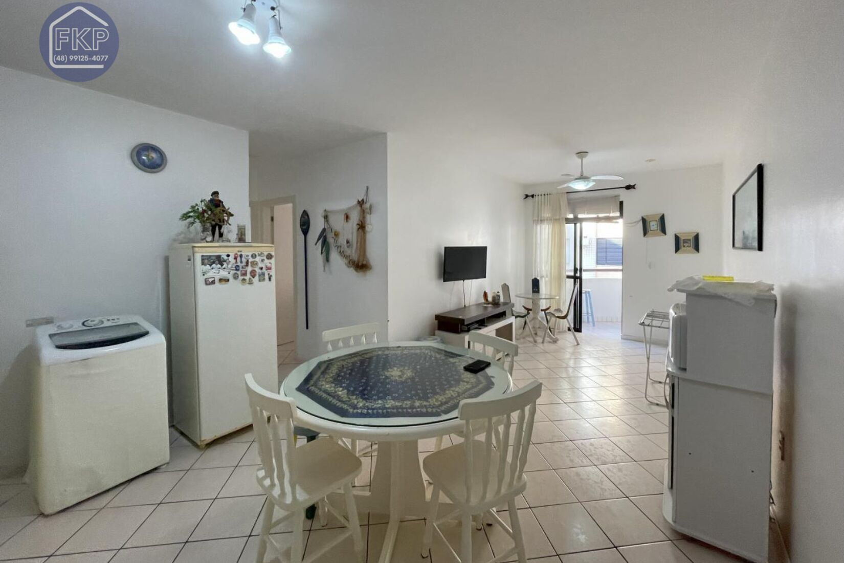 Apartamento à venda com 2 quartos, 65m² - Foto 1