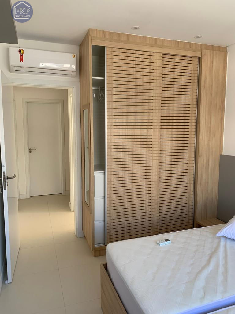 Cobertura à venda com 3 quartos, 200m² - Foto 17