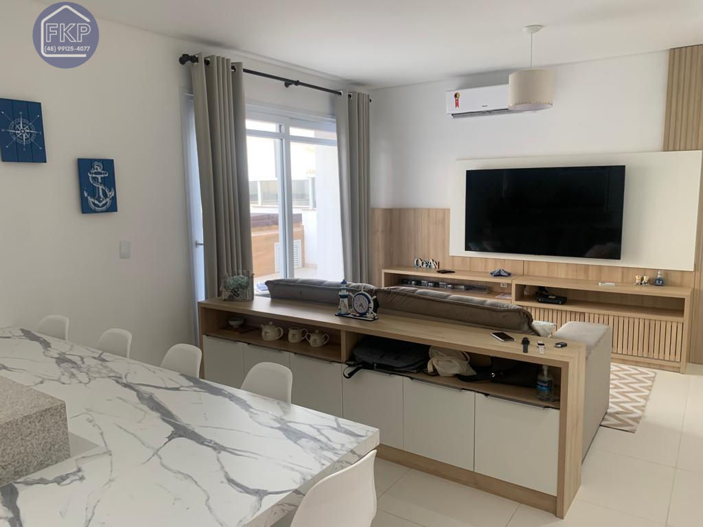 Cobertura à venda com 3 quartos, 200m² - Foto 1