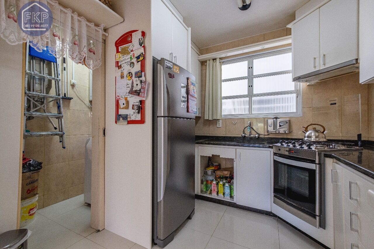 Apartamento à venda com 2 quartos, 67m² - Foto 7