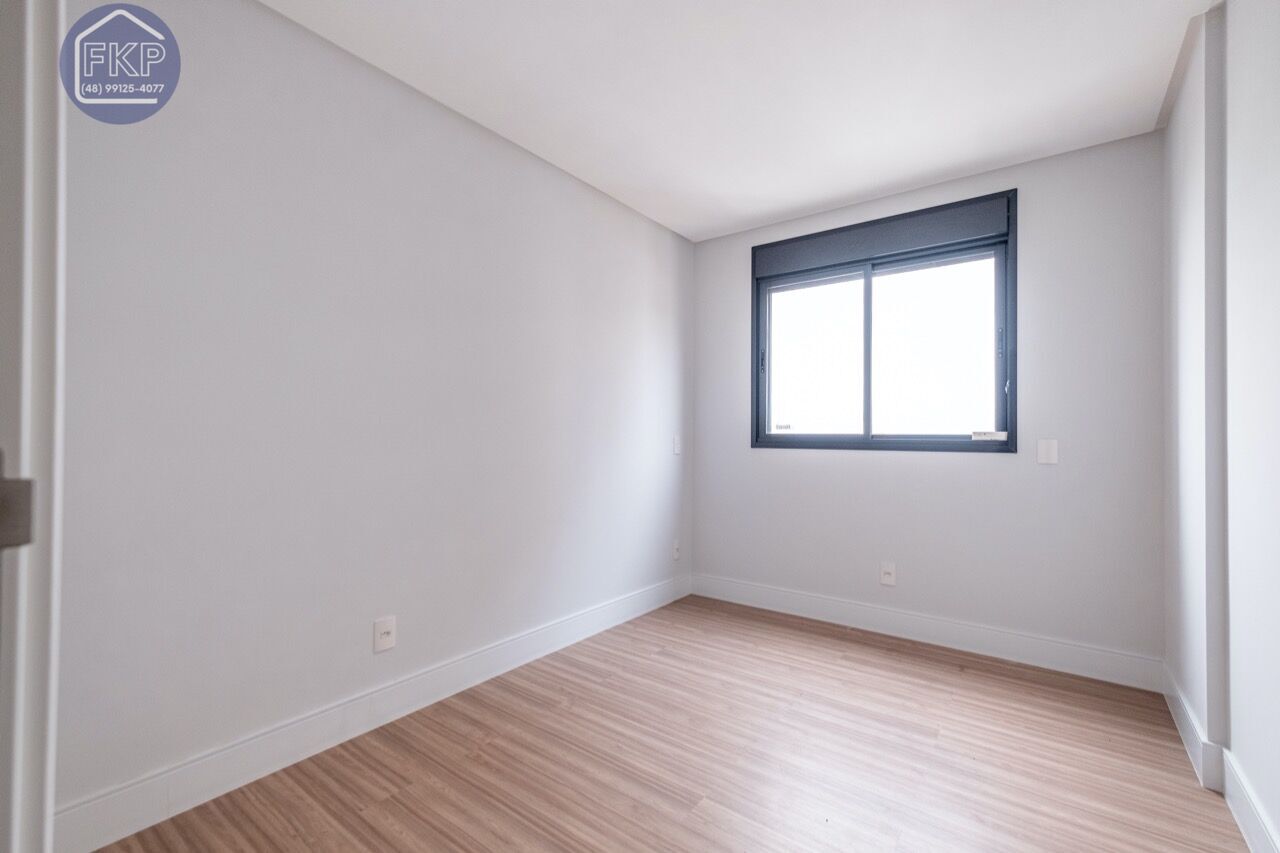 Apartamento à venda com 2 quartos, 79m² - Foto 12