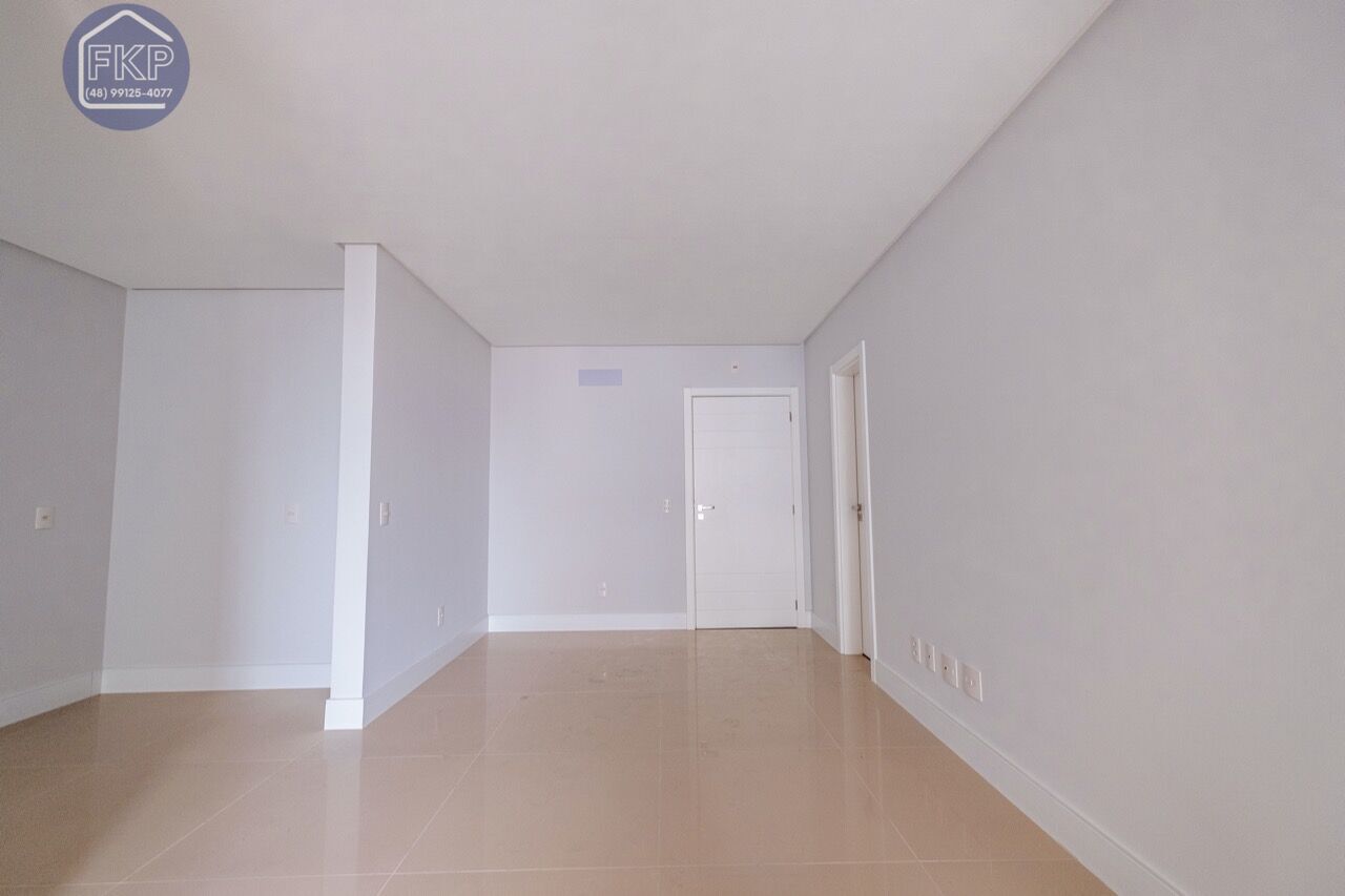 Apartamento à venda com 2 quartos, 79m² - Foto 8