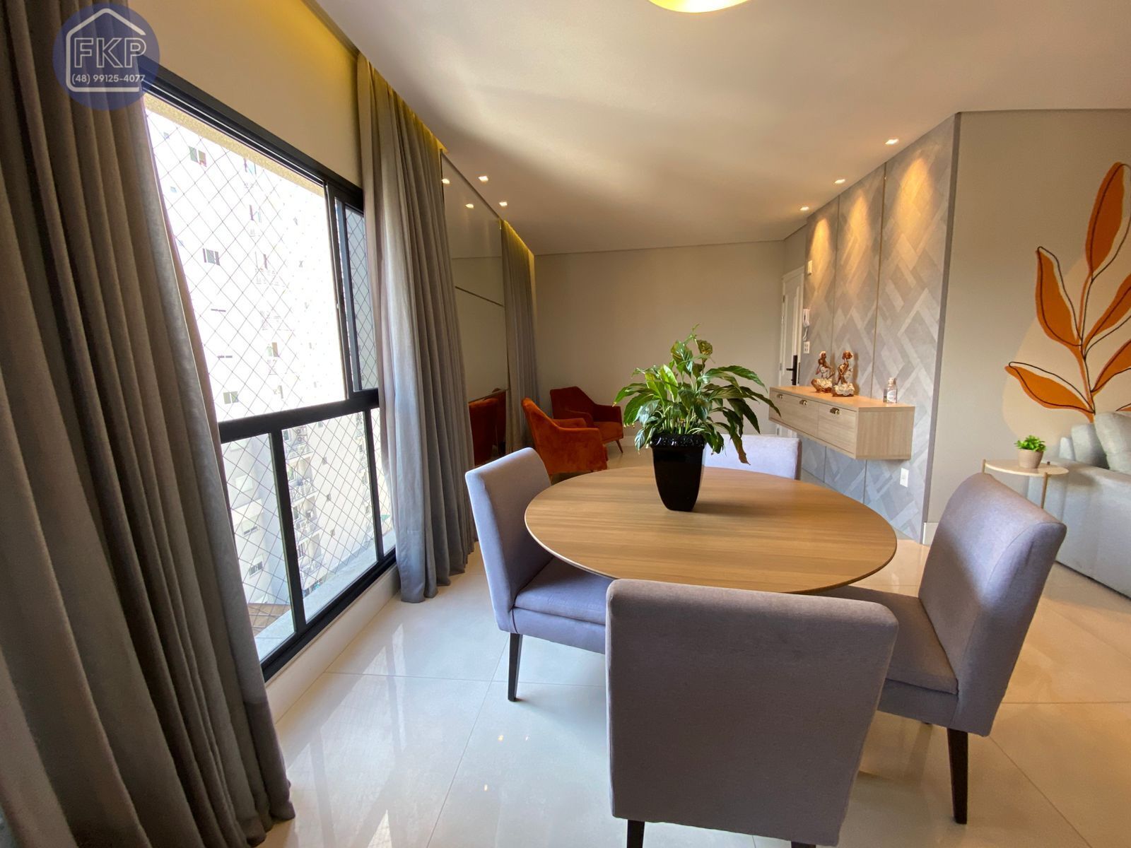 Apartamento para alugar com 4 quartos, 137m² - Foto 6