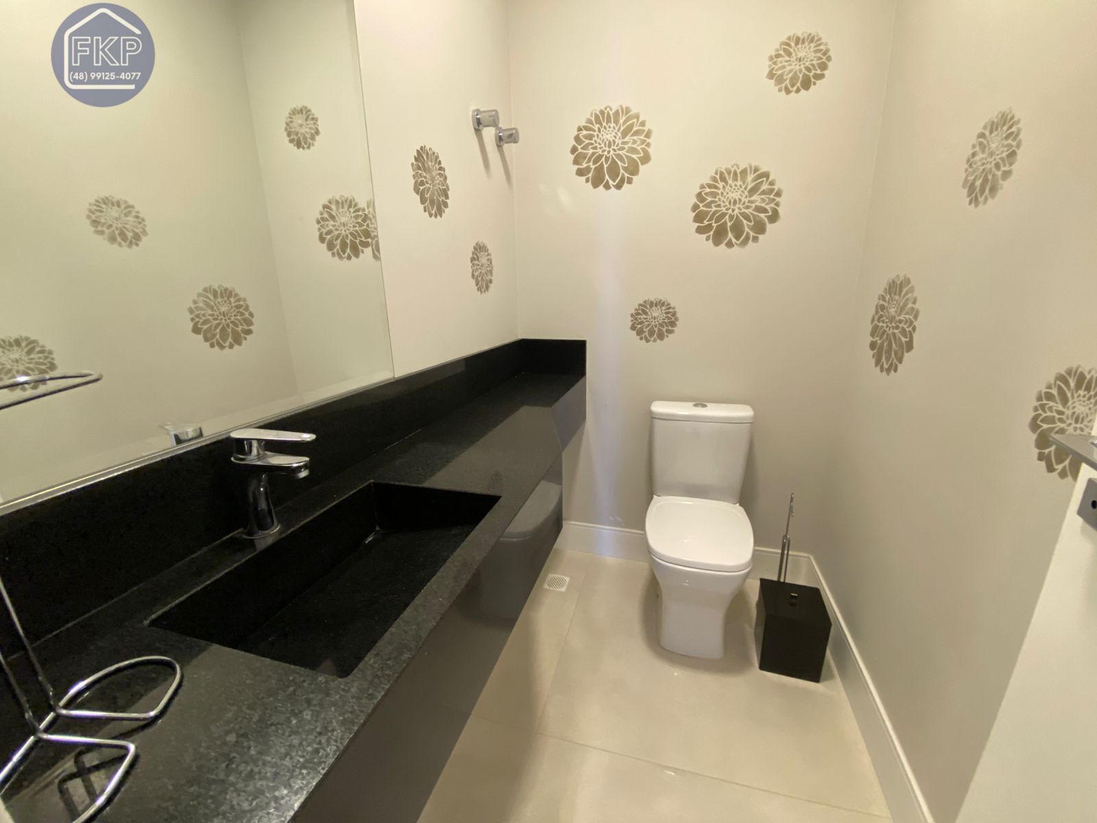 Apartamento para alugar com 4 quartos, 137m² - Foto 15