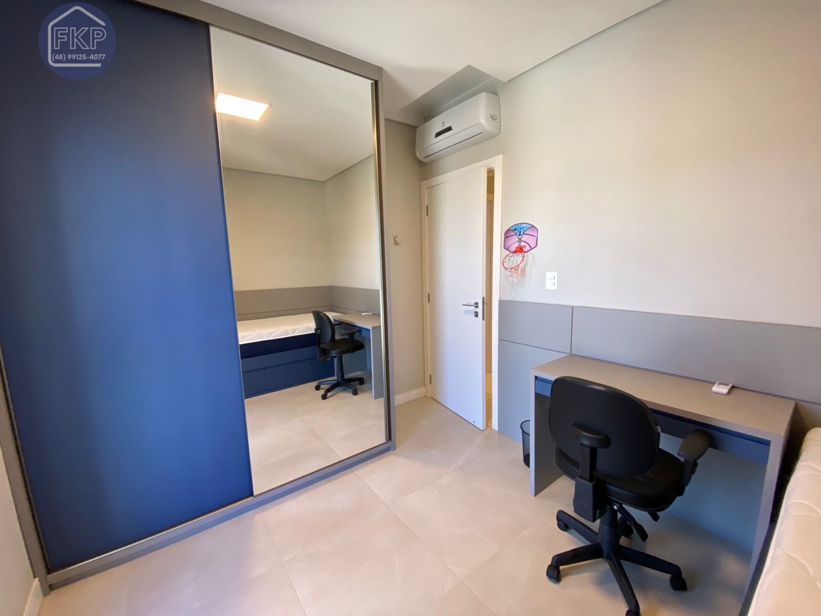 Apartamento para alugar com 4 quartos, 137m² - Foto 28