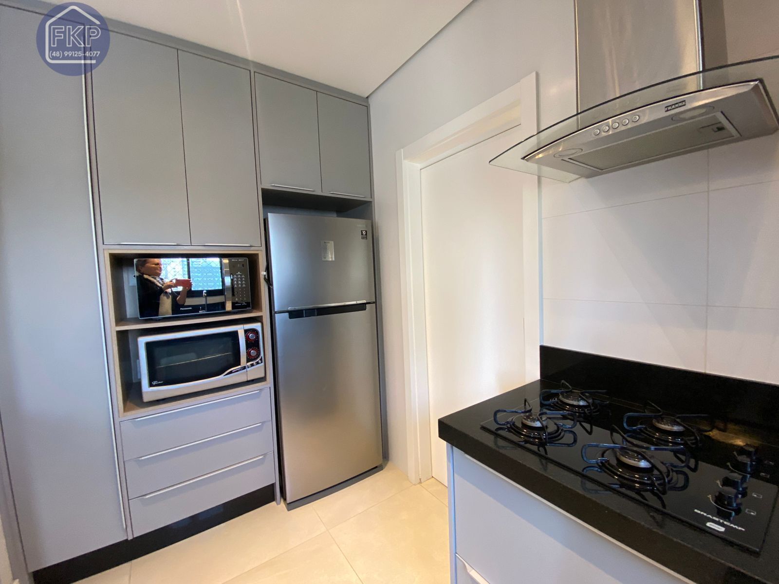 Apartamento para alugar com 4 quartos, 137m² - Foto 12
