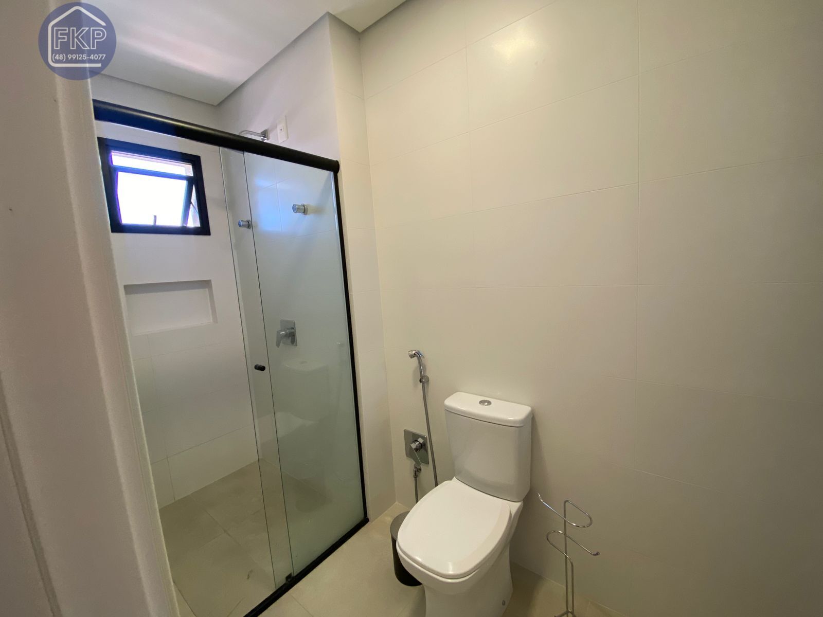 Apartamento para alugar com 4 quartos, 137m² - Foto 27