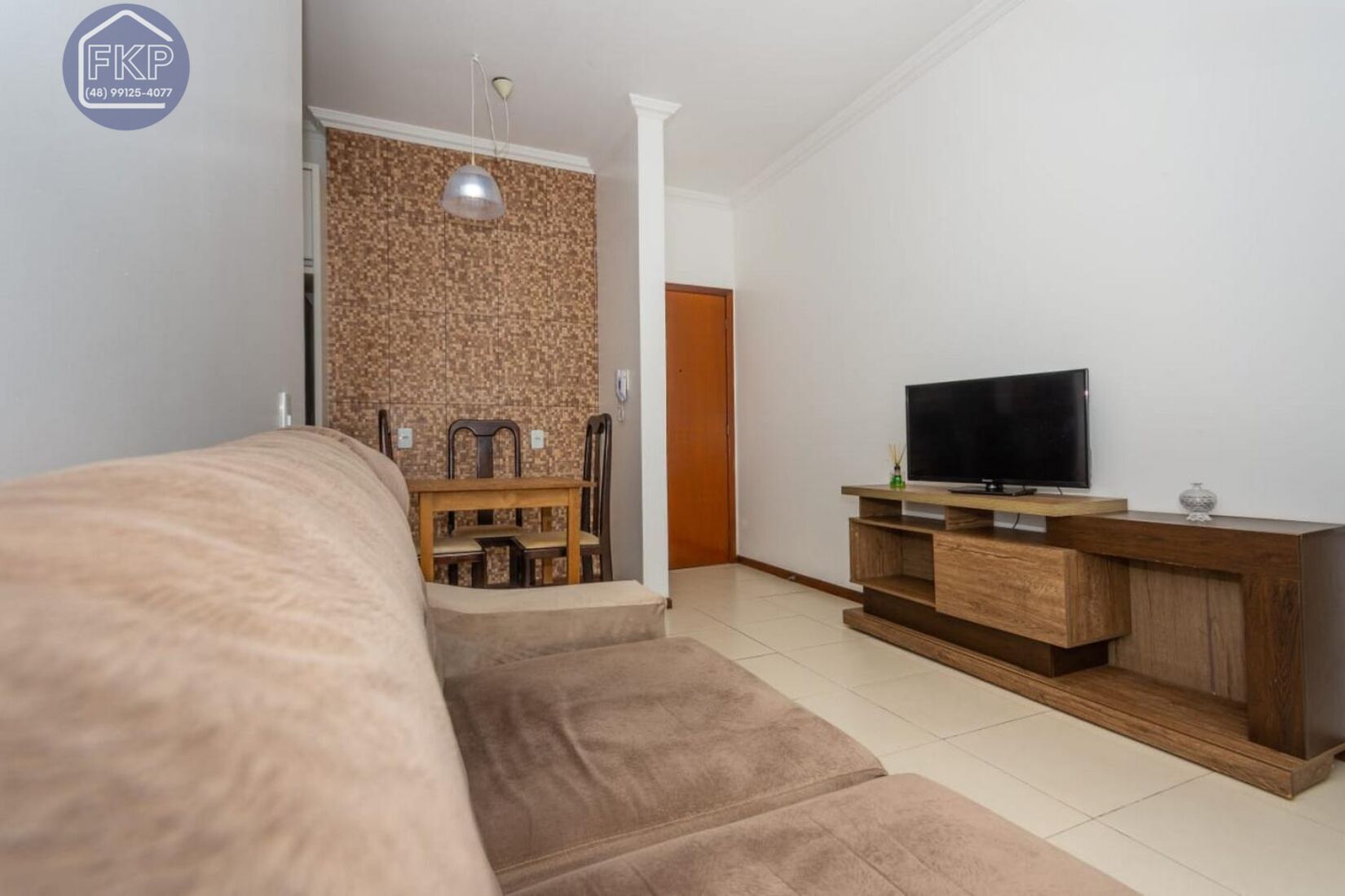 Apartamento à venda com 2 quartos, 67m² - Foto 1